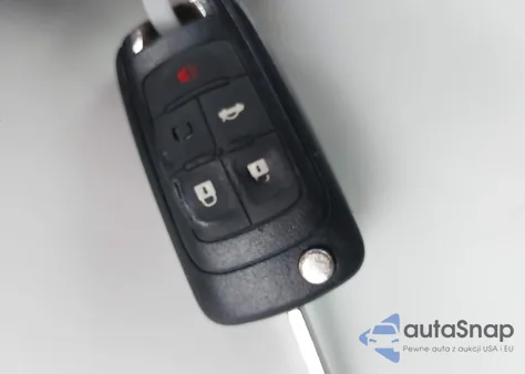 2018 Chevrolet Impala 1Lt из США, поврежденный, VIN 2G1105S3XJ9171766